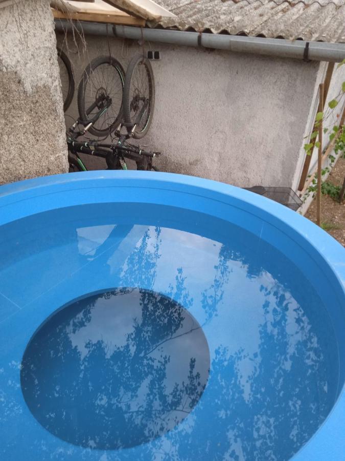 Merum Pinceszet Es Vendegszoba Tallya Luaran gambar